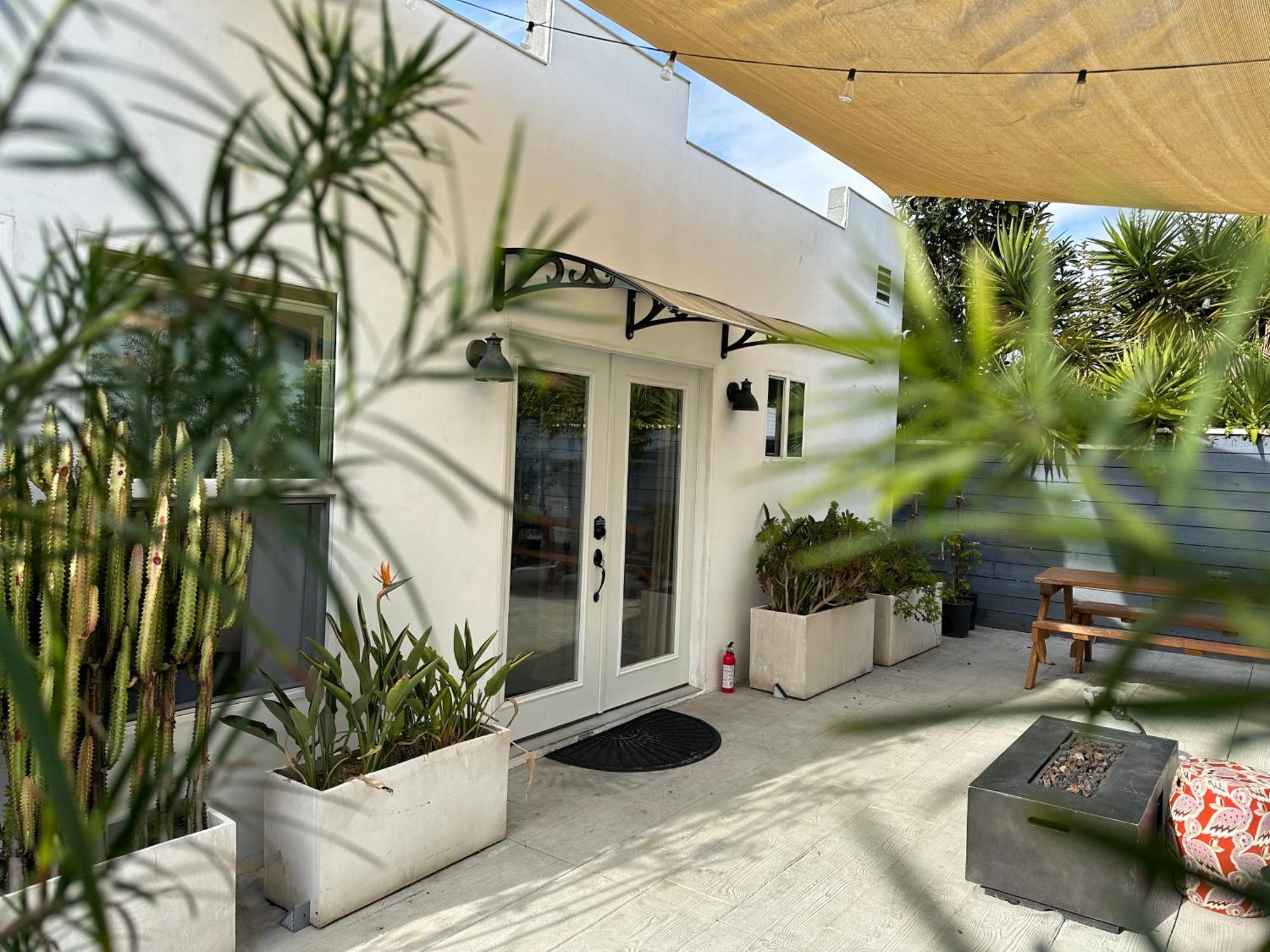 Resort Getaway In Private Garden Terrace Villa W Luxury Amenities ロサンゼルス エクステリア 写真
